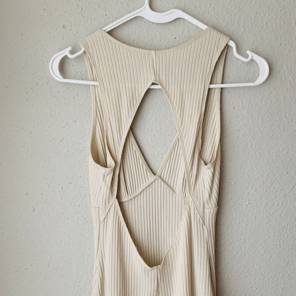 Reformation Cream Mini Dress - Picture 7 of 8